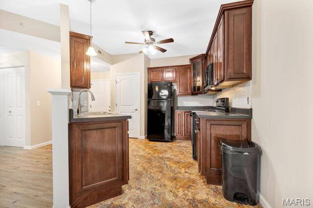 Photo - 115 Saint James Ct Unit St James