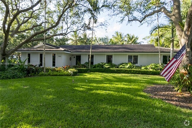Building Photo - 7585 SW 163rd St Rental