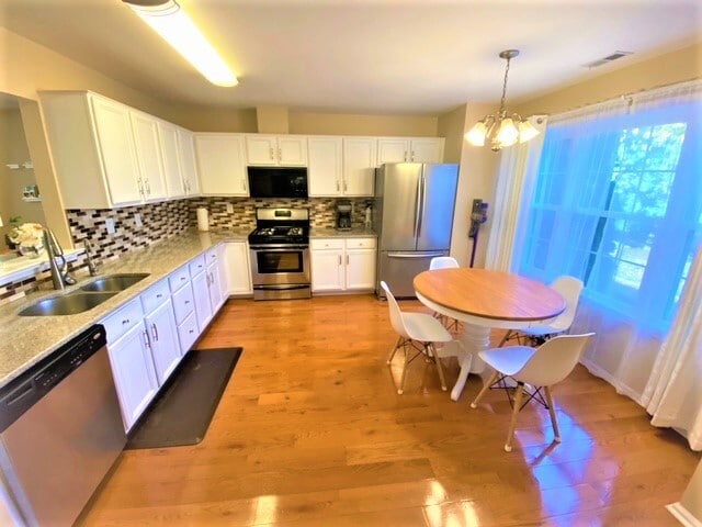 Photo - 3406 Carriage Ct