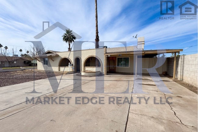 Photo - 4Bed/3Bath House at Broadway/Mill Ave! $399 MOVE-IN SPECIAL! Ready for Immediate Move-In! -- RV GATE