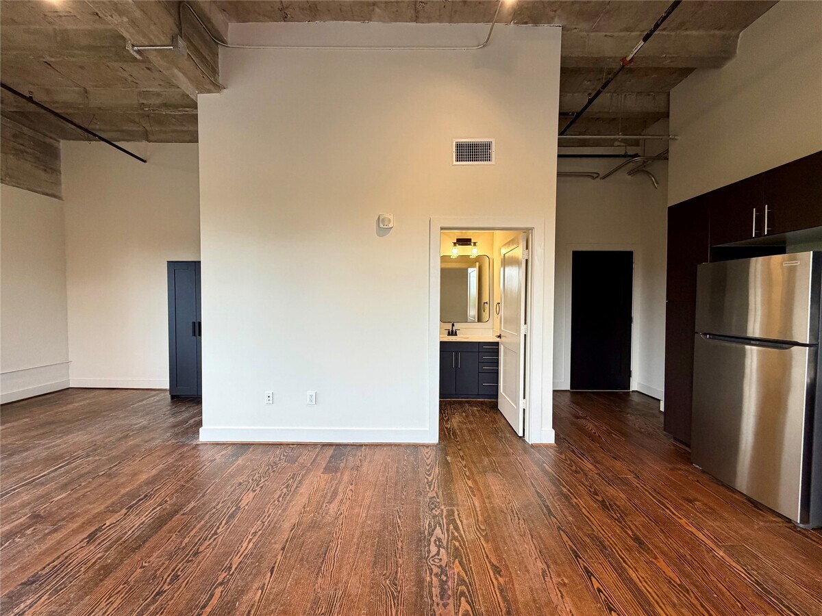 Photo - 4411 Dallas St Unit 14