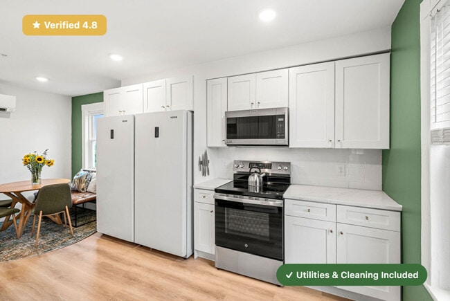 Photo - New RoostUp Furnished Private Bedroom with Ensuite Bath in Somerville, Boston!