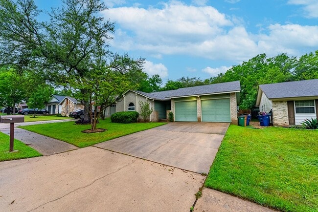 Photo - Charming 3 bed, 2 bath home in Mesa Park neighborhood!