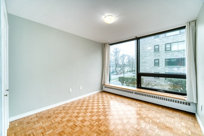 Photo - 1545-1545 Oxford St Unit 43