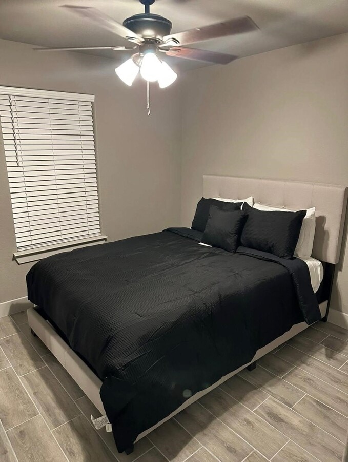 Photo - 340 N 9th St