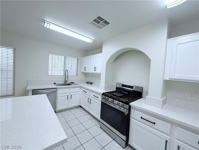 Photo - 7290 Linaria Rd