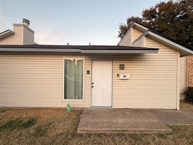 Photo - 401 San Maria Dr