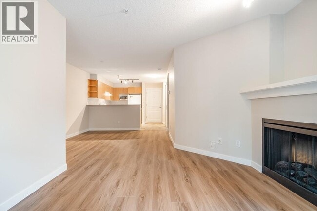 Photo - 7330 Salisbury Ave Unit 213