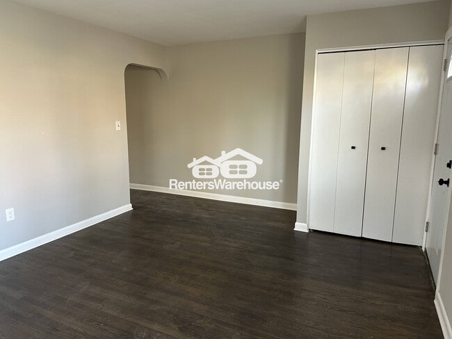 Photo - 1023 Cedarcroft Rd