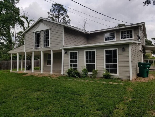 Photo - 1305 St Lawrence River Rd