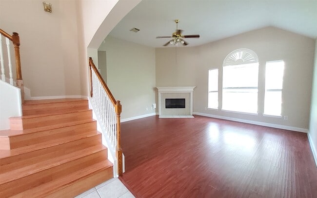 2707 Sun Beam Ct