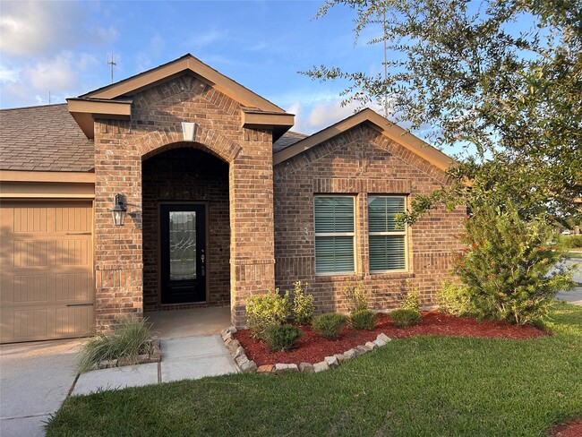 Photo - 1402 Central Heights Dr