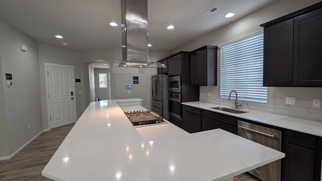 3610 127th Ave NE