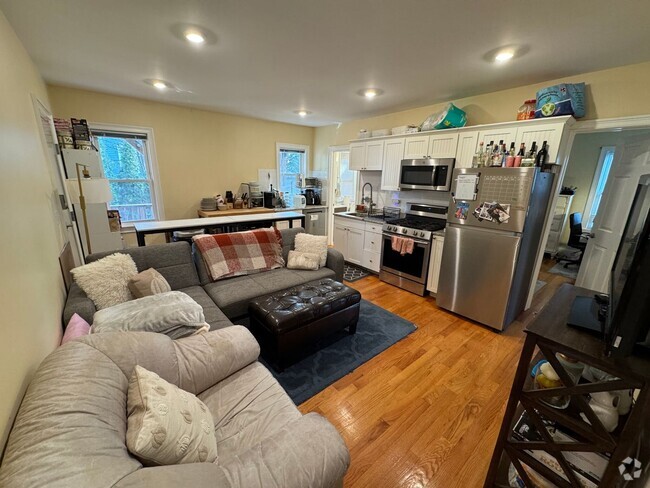 Building Photo - BEAUTIFUL UNIT IN CAMBRIDGE!!!!!!!!!!! Rental