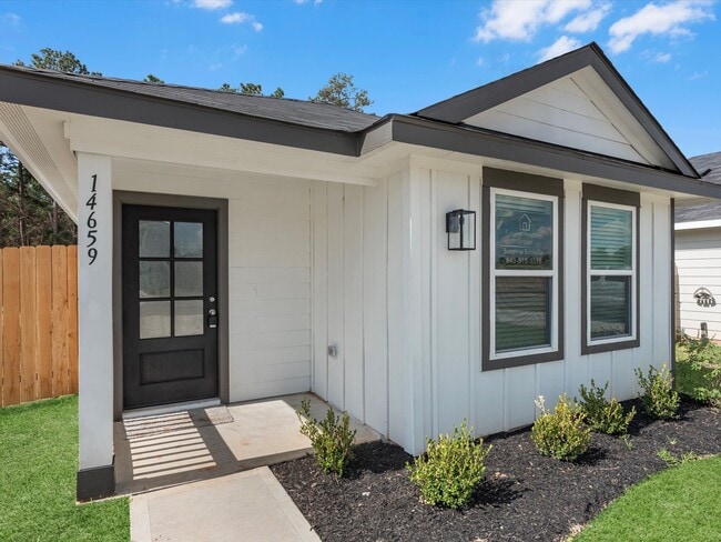 Photo - 14659 New Vlg Dr