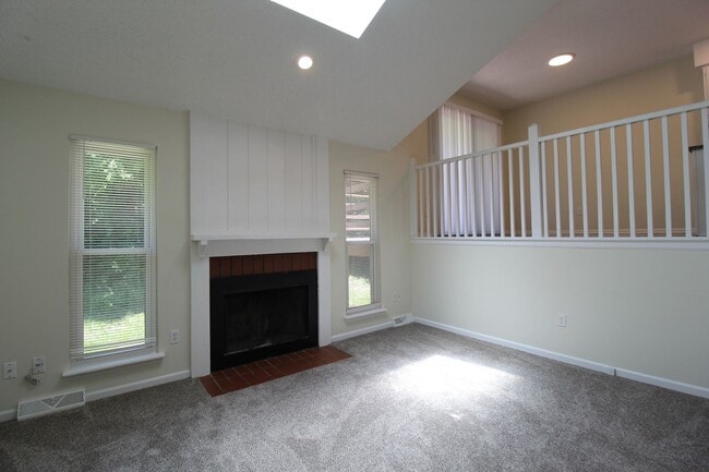 Photo - Fully Remodeled 2 Bedroom 1.5 Bath Duplex In Olathe