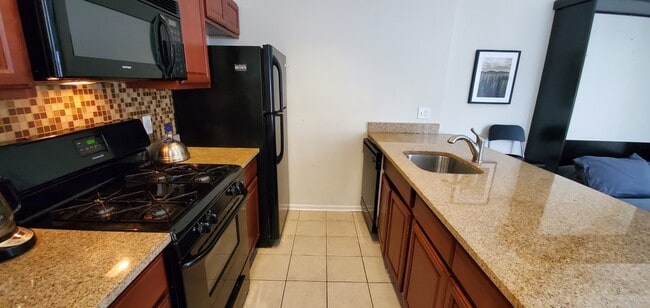 Photo - 2217 Spring Garden St