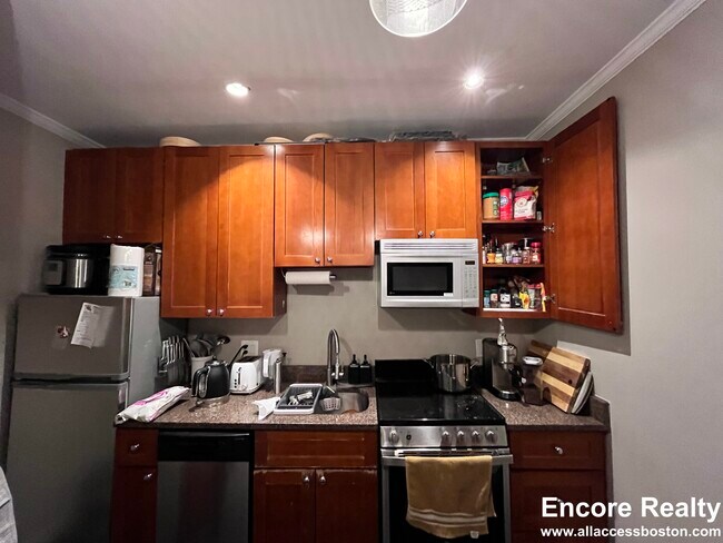 Photo - 19 Garrison St