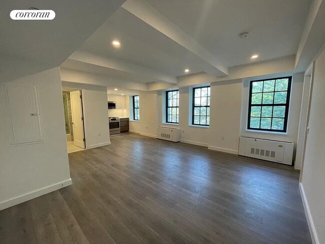 Building Photo - 124 Columbia Heights Rental