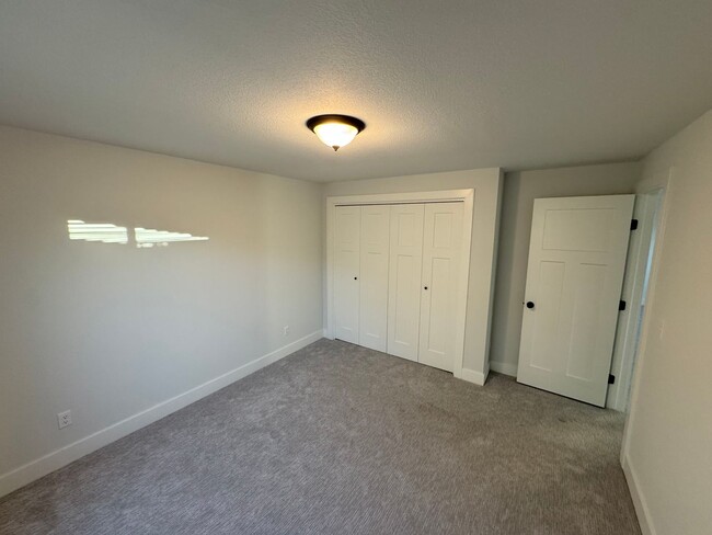 Photo - $1,850 - 4 bed 3 bath - Newer Build Duplex *COMING SOON*