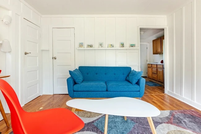 539 Brooks Ave