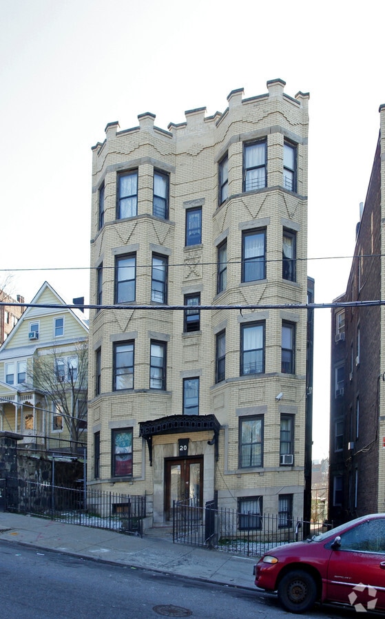 Primary Photo - 20 Locust Hill Ave Apartments