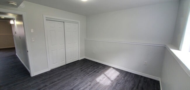 Photo - 126 Cannifton Rd N