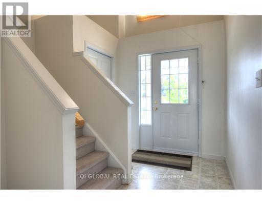 Photo - 516 Virginia Creeper St