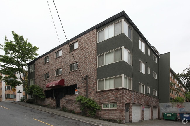 Photo - Royhill Apartments