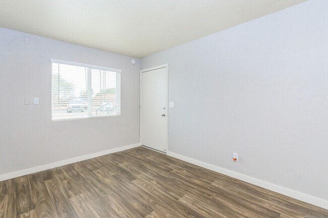 Photo - Williams Gateway Apartments