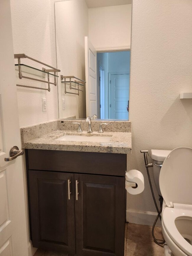 Photo - 3901 Watermist Way