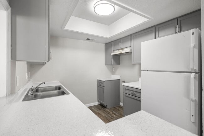 Senita Apartment Homes
