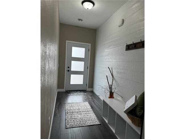 Photo - 116 Renet Path