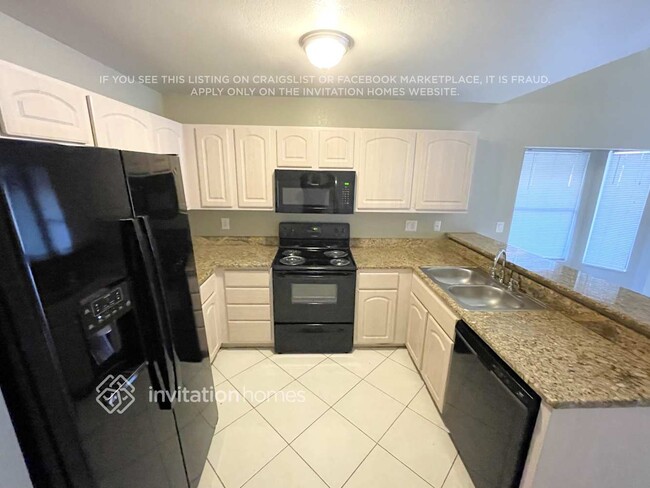 Photo - 10037 W Montecito Ave