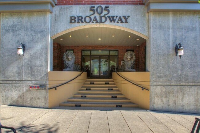 Photo - 505 Broadway Condo