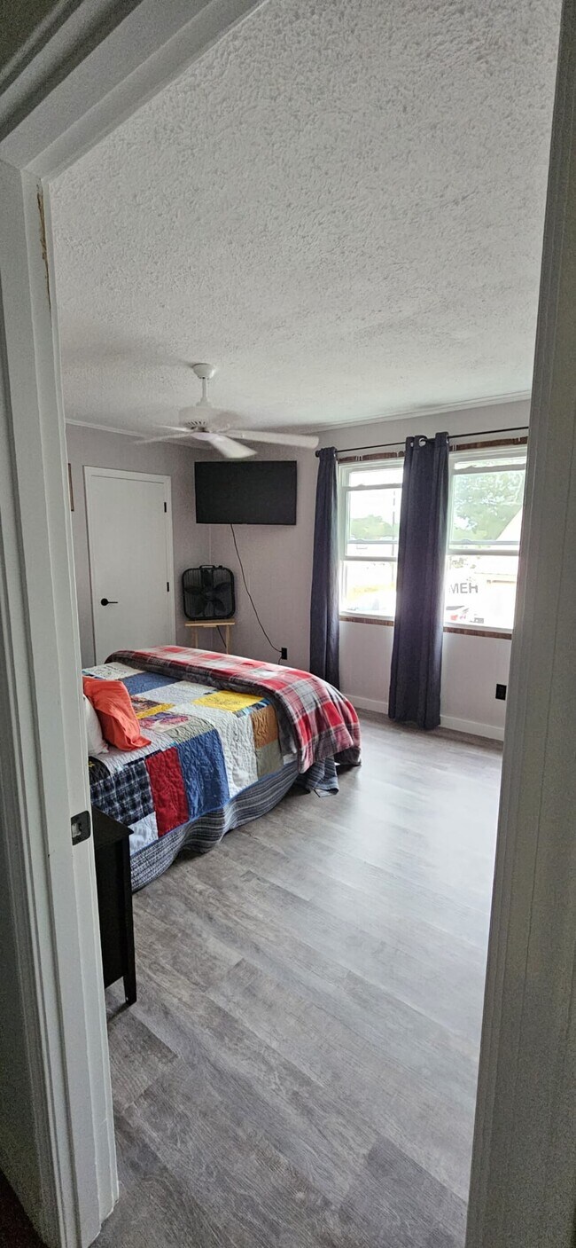 192 Portland Road Condo Unit 1 Condo for Rent in Bridgton, ME