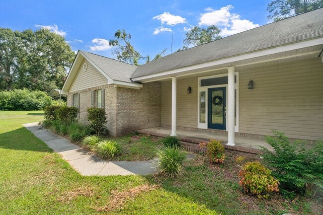 Photo - 330 Boggy Hollow Rd