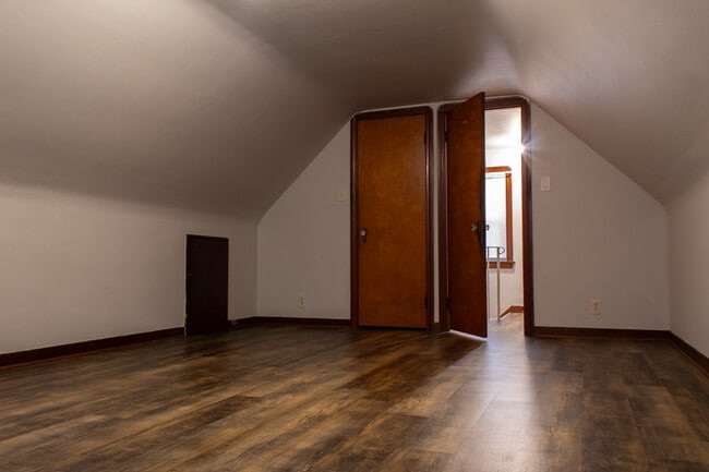 214 Ward Rd