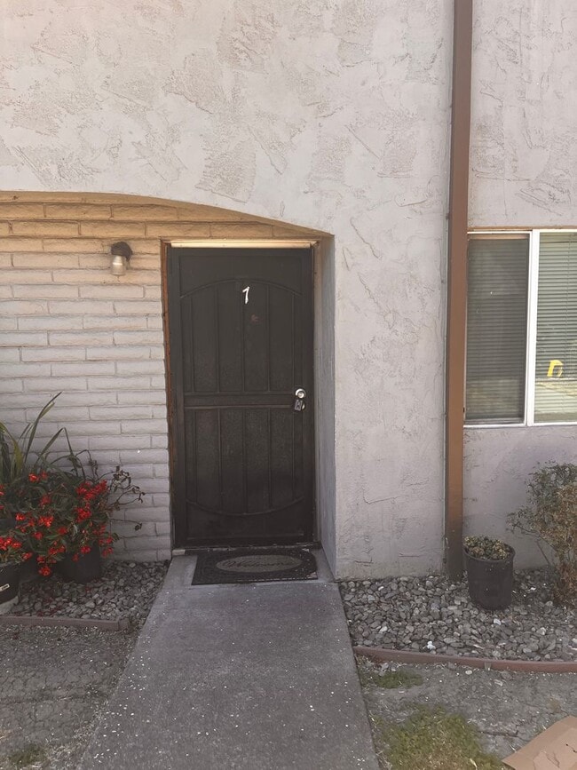 Photo - 1224 Dana Dr Apartment Unit # 7