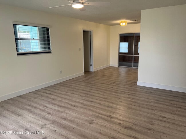 Photo - 790 Badger Dr NE