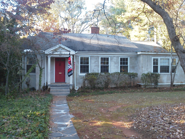 Building Photo - 500 Milledge Terrace Rental