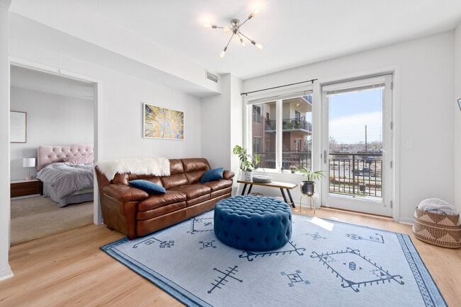 Living Room - 3601 Arapahoe Ave Unit 220