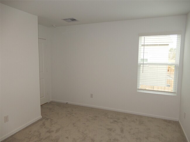 Photo - 21369 Carosella Dr