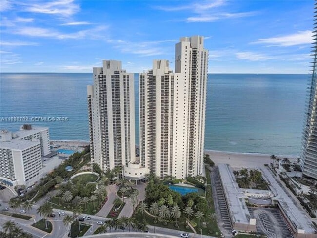 Building Photo - 19111 Collins Ave Unit 19111 Collins Ave appt 1607