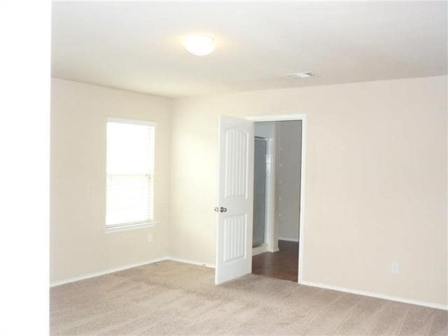 Photo - 1806 Arbordale Way