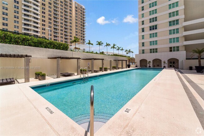 Building Photo - 800 Claughton Island Dr Unit 1103 Rental
