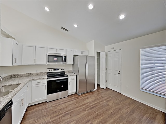 Photo - 2033 Fish Eagle St
