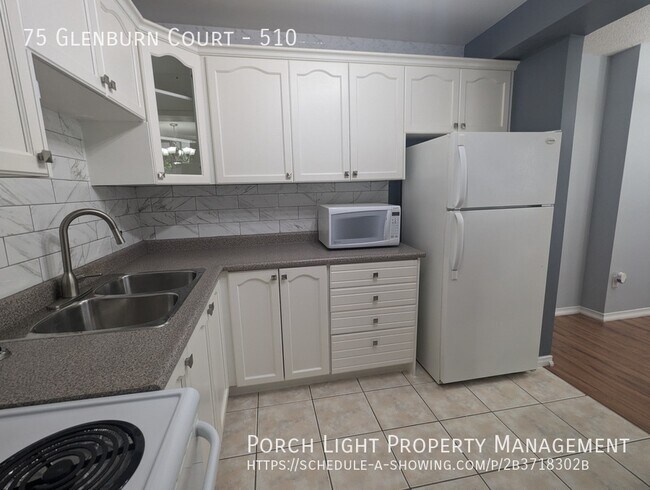 Photo - 2 Bedroom Condo with Private Laundry and On Site Gym Unit 510