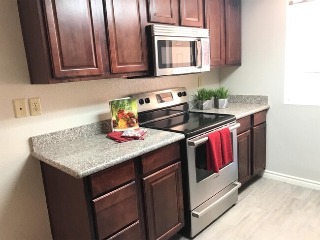 Photo - 5160 Indian River Dr