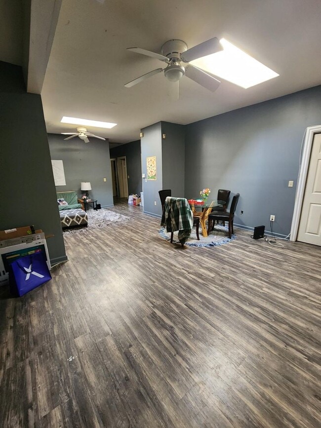 Photo - 539K Unit APT.B